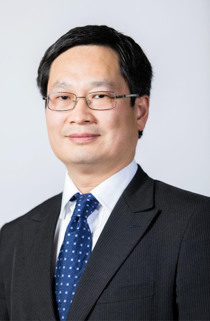 Prof. Michael Chen